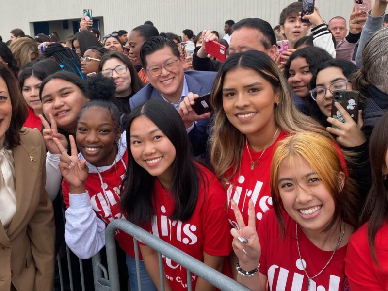 Girls Inc. San Diego girls meet Vice President Kamal Harris!